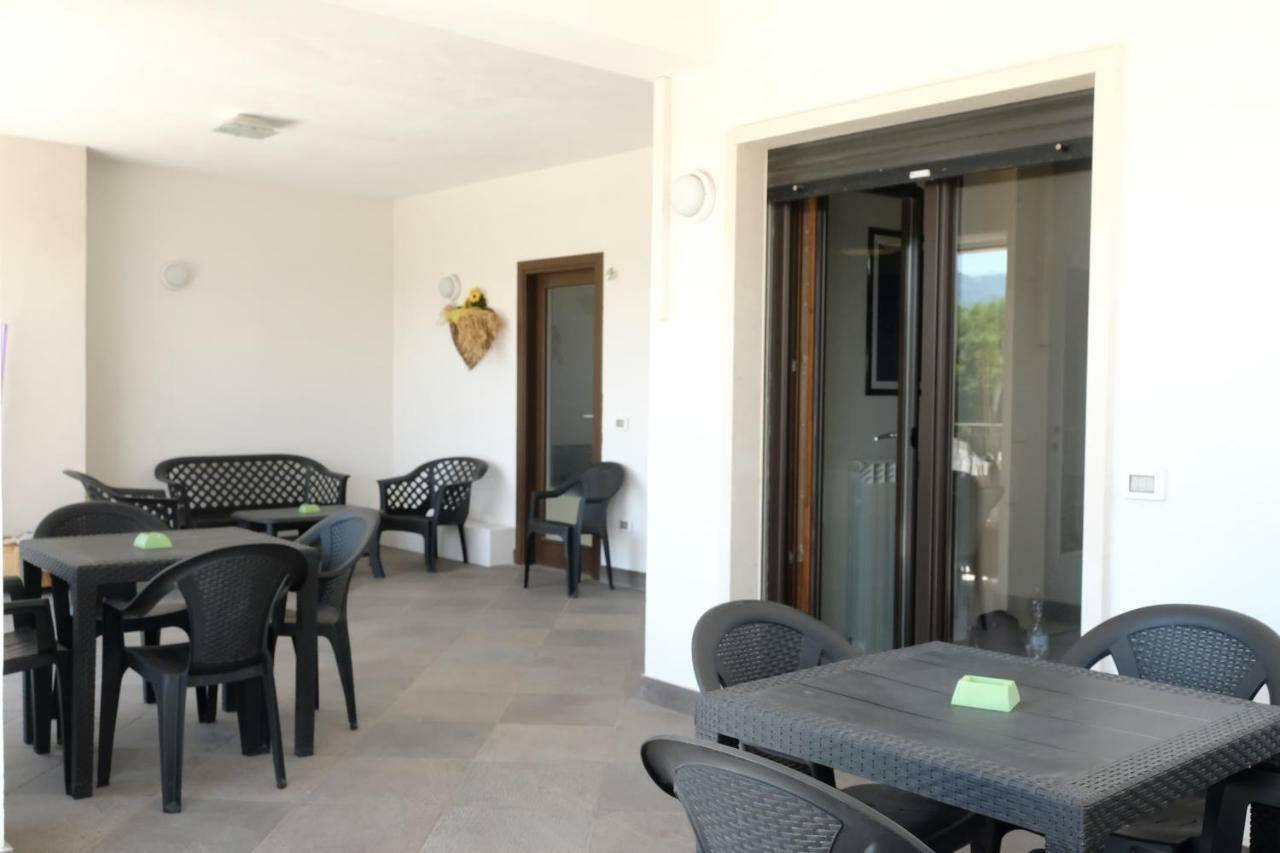 B&B Grandangolo Preturo ภายนอก รูปภาพ